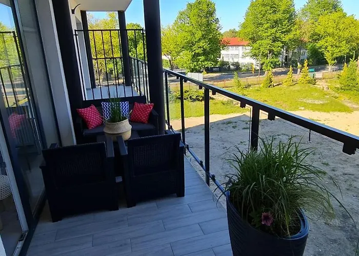 Ancora, Jastrzębia Góra, Przy Plaży Jastrzębia Góra